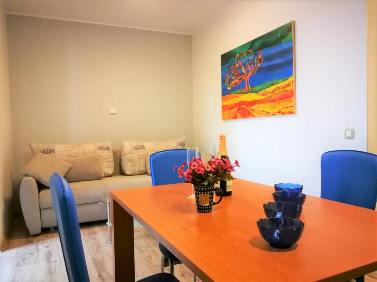 Apartments Bilic With Garden & Swimming Pool - 50M From The Beach Pjescana Uvala Exteriör bild